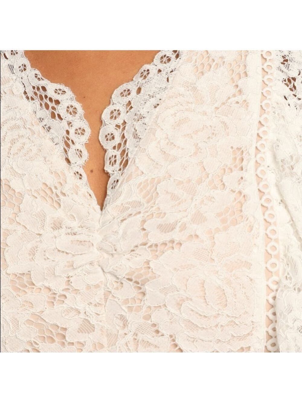 NWT Lulus Ivory Lace Ruffle Crop Top XS - Picture 5 of 7